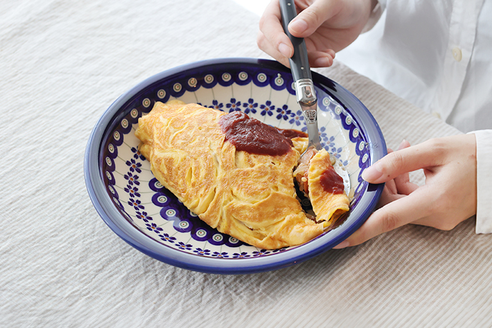 ポーランド陶器　パスタ皿イメージ